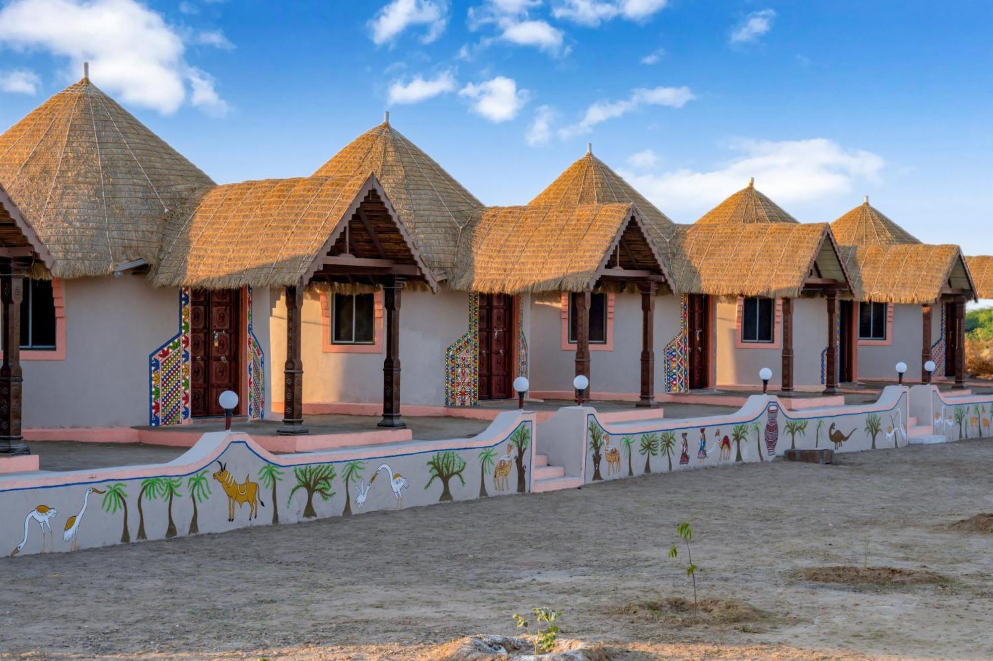 Dholavira Village Resort Екстер'єр фото