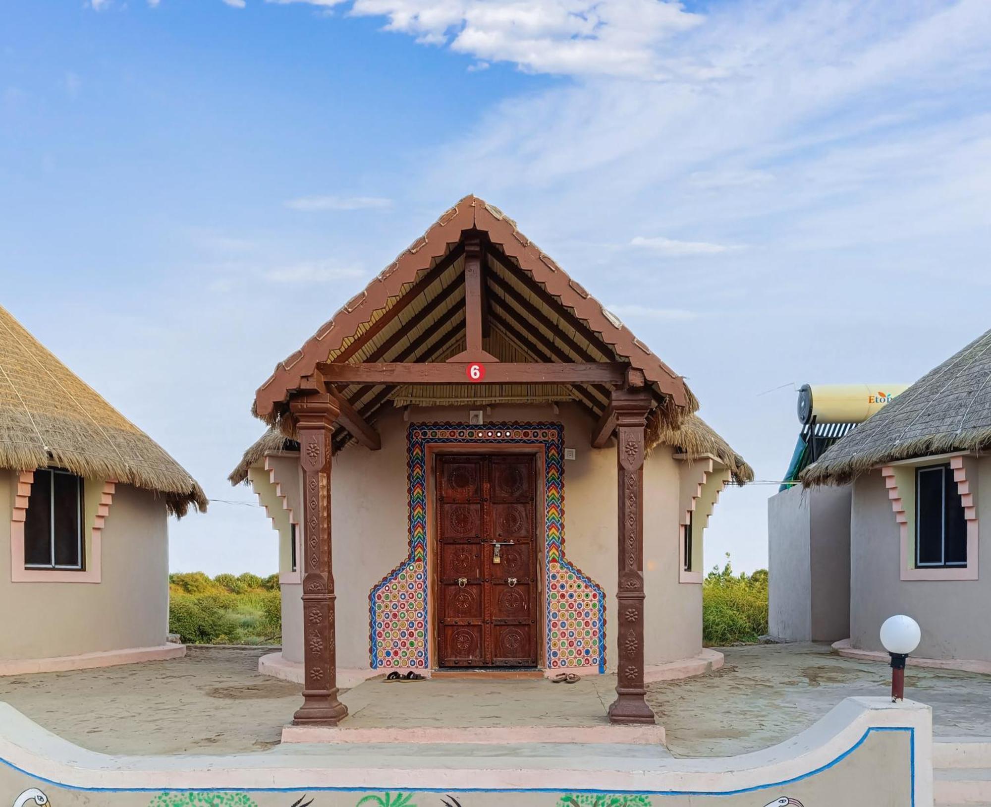 Dholavira Village Resort Екстер'єр фото