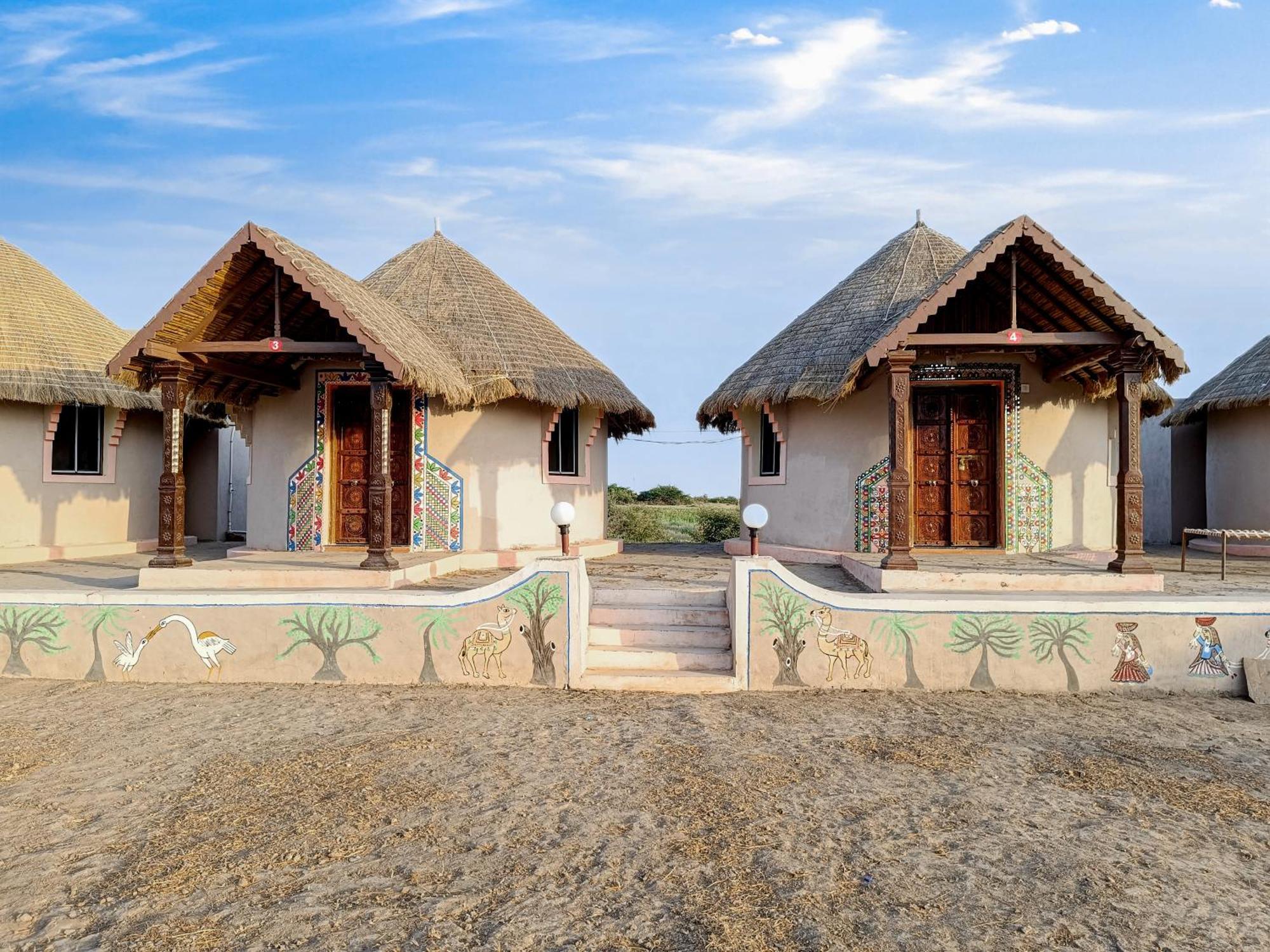 Dholavira Village Resort Екстер'єр фото